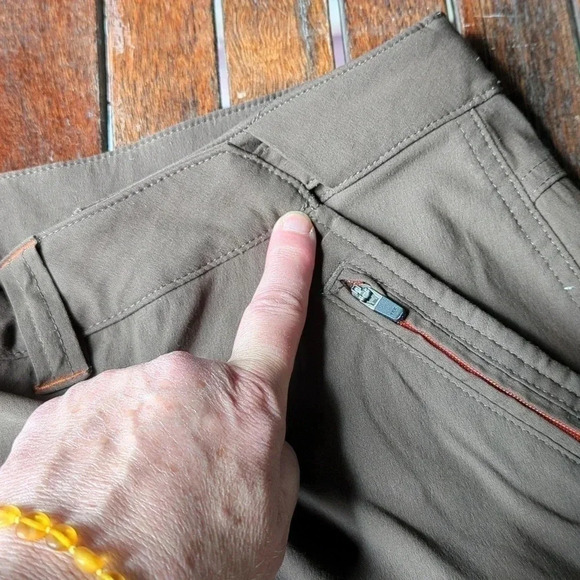 Quick Dry Bermuda Shorts - Picture 13 of 13